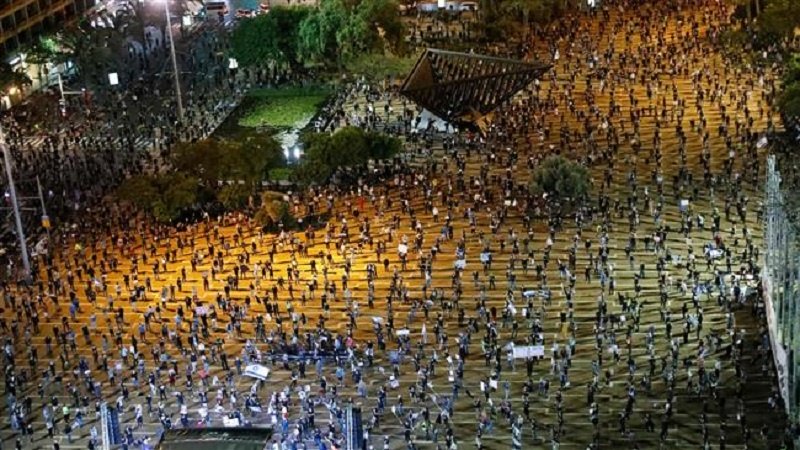 Ribuan Zionis Berunjuk Rasa di Tel Aviv