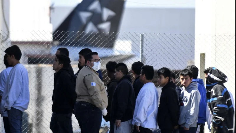 Coronavirus in den USA: Trump will Einwanderung stoppen