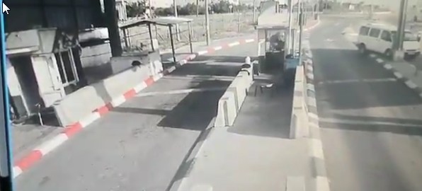 فلسطینی کا شہادت پسندانہ حملہ، ایک صیہونی دہشت گرد ہلاک ۔ ویڈیو