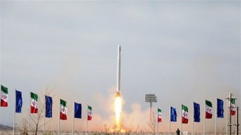 IRGC Sukses Luncurkan Satelit Militer, Rezim Zionis Uring-uringan
