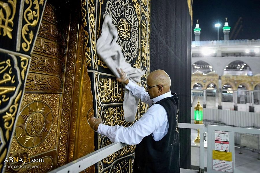 تقرير مصور / غسل الكعبة في مناسبة استقبال شهر رمضان المبارك