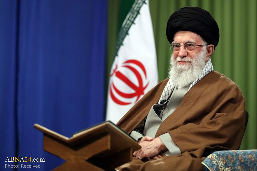 Imam Khamenei: "Not being afraid of US is a result of acting according to Quran"