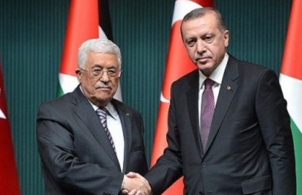 أردوغان يبحث مع نظيره الفلسطيني سبل مكافحة كورونا