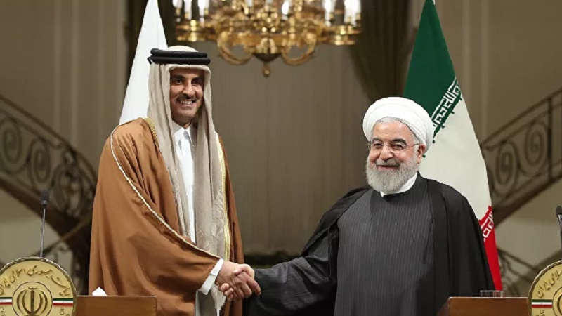 イラン大統領がカタール首長と電話会談　「わが国は米の動向を注意深く監視」