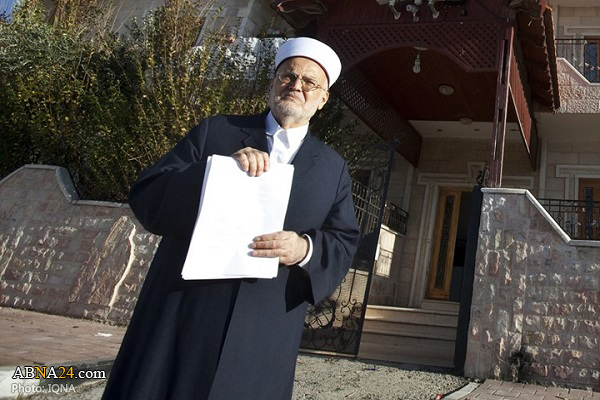 Israeli forces raid home of Al-Aqsa mosque preacher