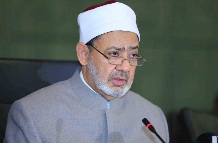 شيخ الأزهر يهاجم الثقافة الغربية ويدعو الجميع للاستفادة من أزمة كورونا