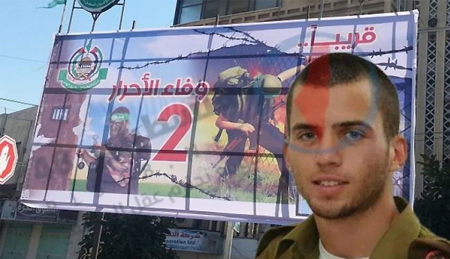 الاحتلال الاسرائيلي يقر بإجراء اتصالات مع حماس حول صفقة تبادل