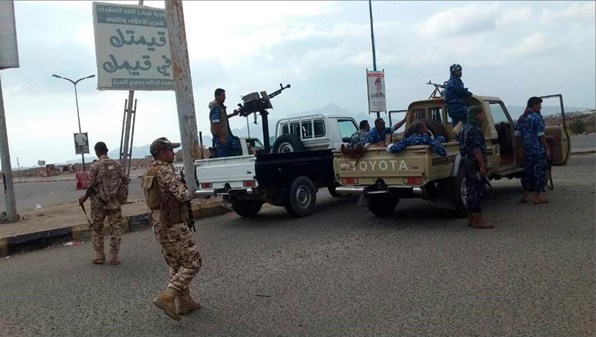 اشتباكات عنيفة بين قوات هادي والمجلس الانتقالي في جزيرة سقطرى