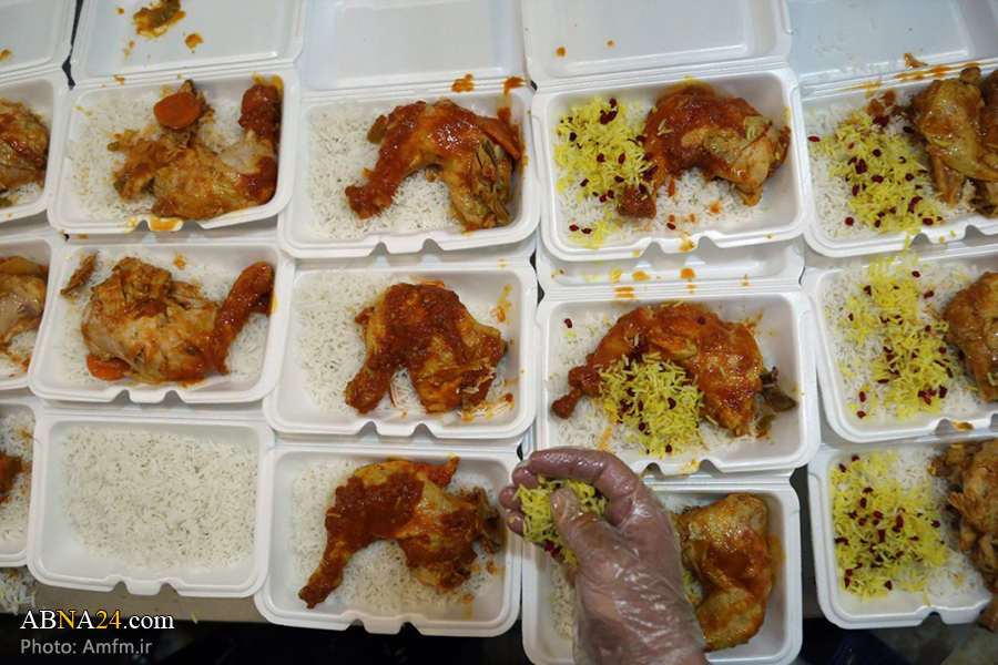 تقرير مصور / مضيف العتبة المعصومية تقدم وجبات الافطار في شهر رمضان المبارك رغم انتشار كورونا