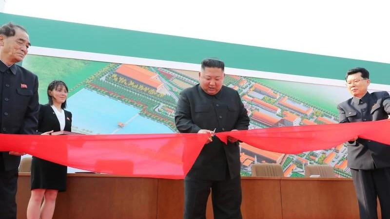 朝鲜领导人20天后首次公开露面