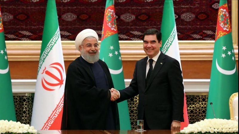 イラン・トルクメニスタン首脳が、両国の全面的な関係拡大を強調