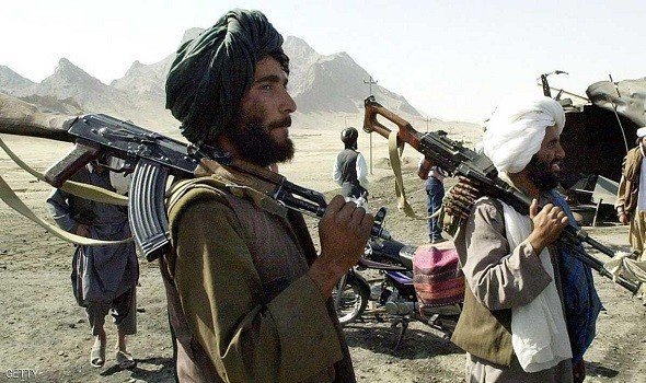 "طالبان" تستهدف بعربة مفخخة مركزاً عسكرياً جنوب أفغانستان