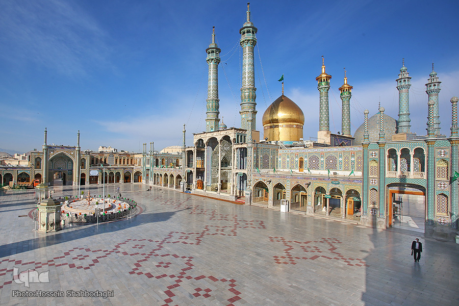  Schrein der Fatima Masuma