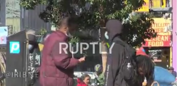 اپنے ہی ملک میں غیر ہیں یہ امریکی ۔ ویڈیوز