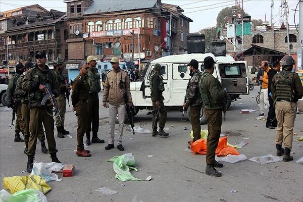 مقبوضہ کشمیر میں بھارتی فوج کی فائرنگ سے 2 افراد ہلاک