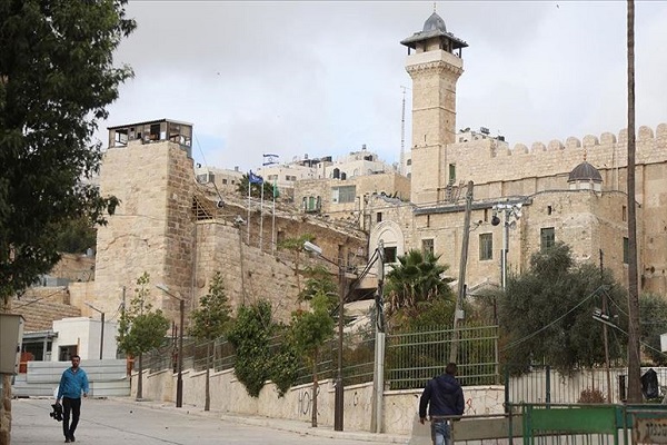 Hamas: Harem-i İbrahim'e asansör inşa edilmesi Batı Şeria'daki mukaddesatı tehdit ediyor