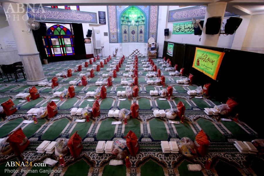تقرير مصور / توزيع سلات غذائية في شهر رمضان المبارك بمدينة اصفهان