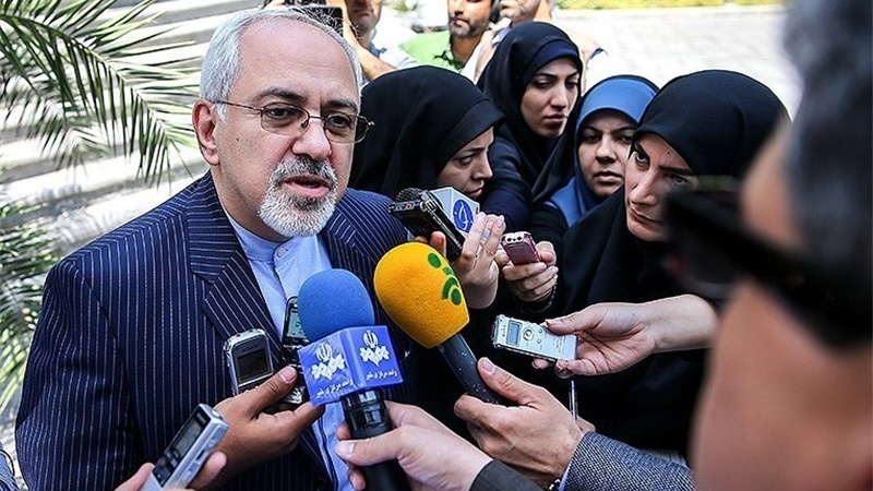 イラン外相、「米国で拘束中のイラン人科学者が　まもなく帰国」