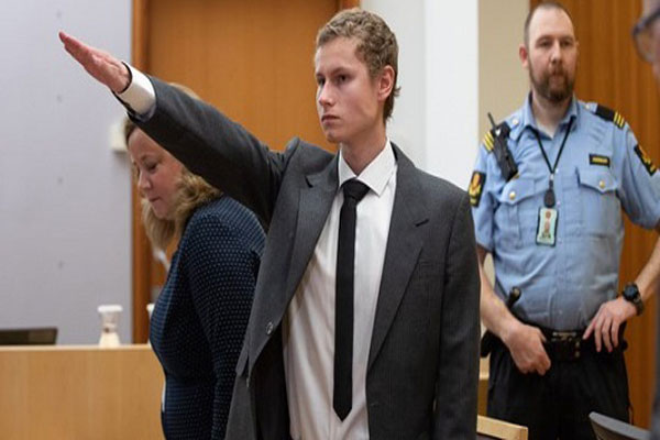 Norwegen:Moschee-Angreifer zeigt Hitler-Gruß vor Gericht 
