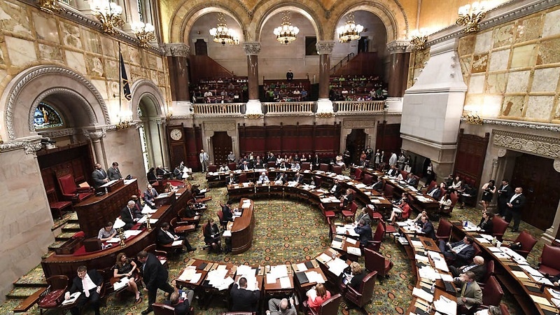 Pechino definisce "immorale" il disegno di legge del Senato USA che minaccia la Cina di sanzioni per il Covid-19