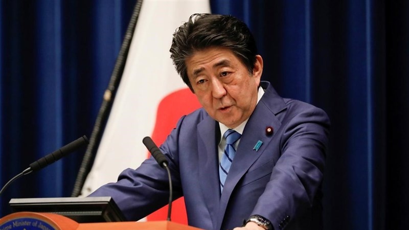 日本首相民众支持率急剧下降