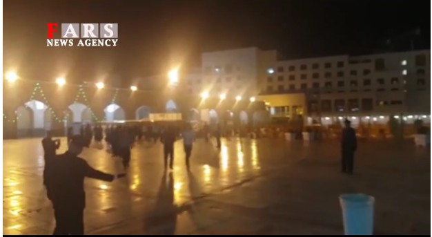 آقا کا حرم کھلتے ہی دوڑ پڑے غلام + ویڈیوز