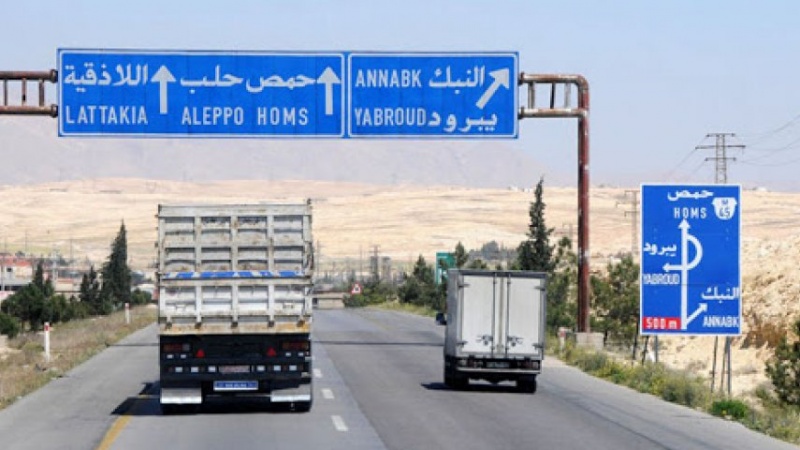 Suriye'de Uluslararası M-4 Otobanı tekrar açıldı
