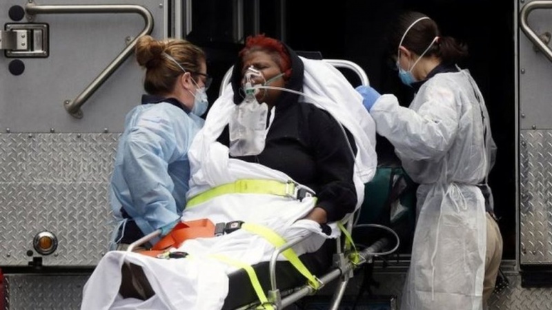 米国の新型コロナウイルスによる死亡者が、１０万人に迫る