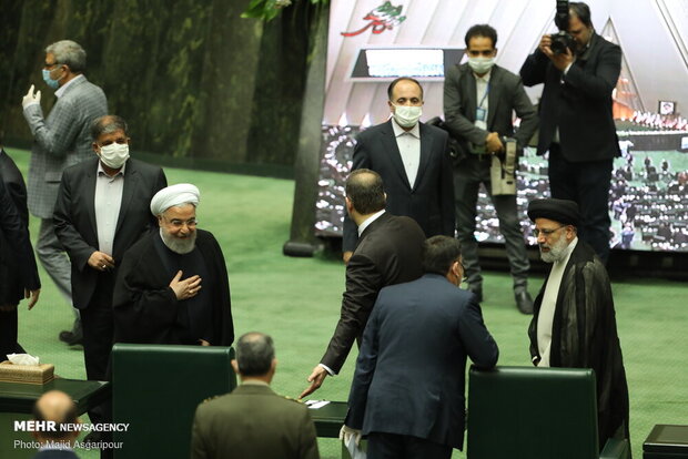 خولی نوێی مەجلیسی ئێران دەستی بەکار کرد