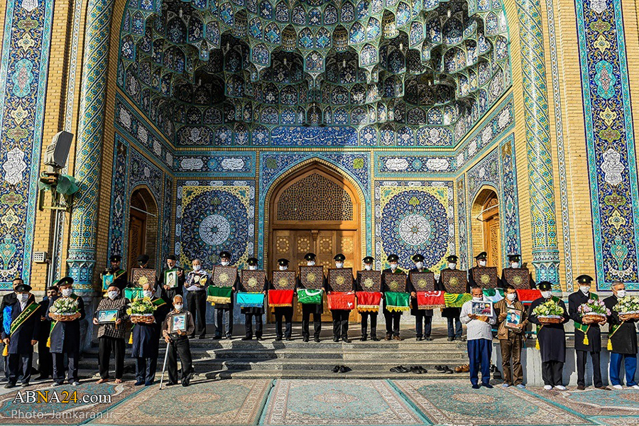 Photos: Jamkaran Mosque re-opened after two-month virus closure