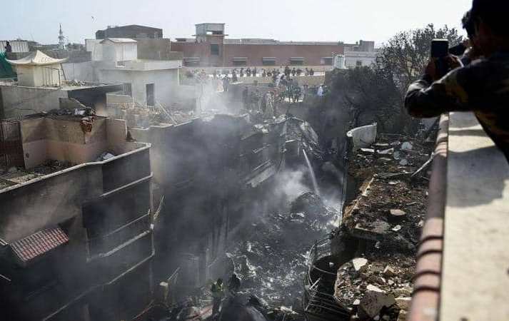 باكستان: العثور على مسجل قمرة القيادة في الطائرة المنكوبة