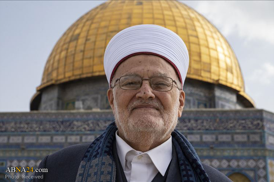 Israeli troops arrest al-Aqsa mosque cleric