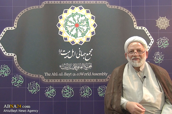 Video: Few Point from the Last Testament of Imam Khomeini