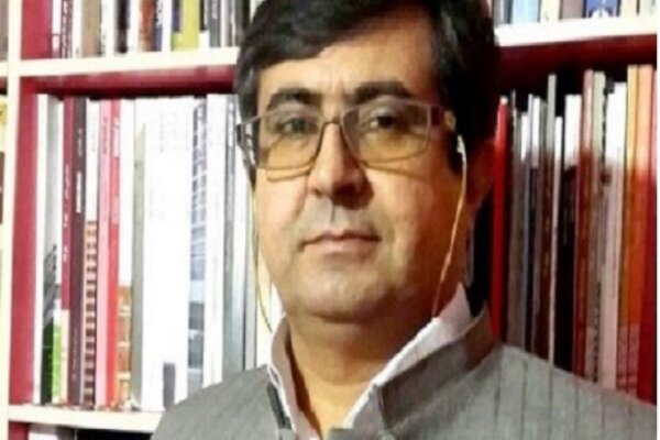 شاعێرێکی کورد لە سنە کۆچی دوایی کرد