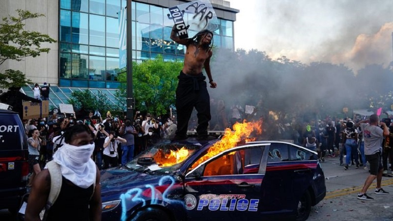 Более 200 протестующих против расизма арестованы в Нью-Йорке