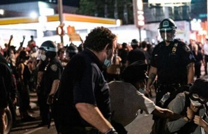 السلطات الامريكية تعتقل أكثر من 4 آلاف شخص منذ اندلاع الاحتجاجات