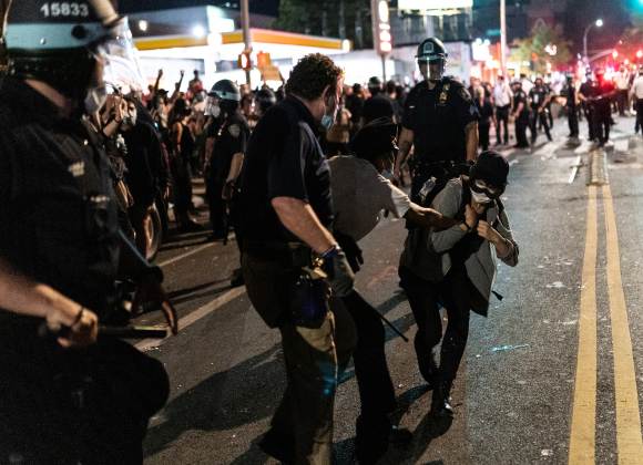 4 Polis AS Cedera Ditembak Dalam Protes Di St Louis