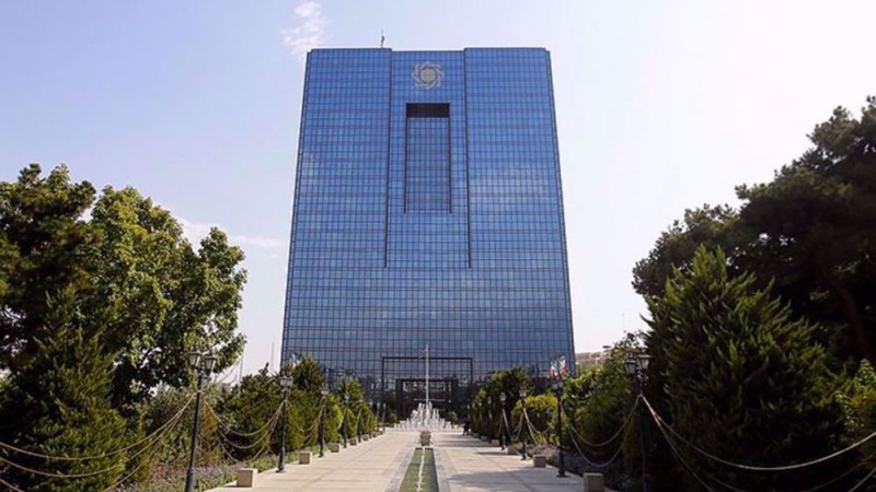 President Rouhani urges Central Bank to unblock Iranian assets in foreign banks