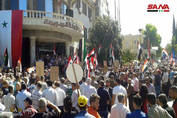 Syrian people gather in Sweida to condemn new US sanctions (+Photos)