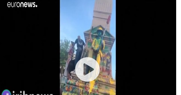 В США снесли статую Джефферсона Дэвиса