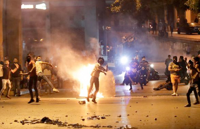 هدوء في طرابلس بعد مواجهات عنيفة ليلا وسقوط أكثر من 80 جريحا