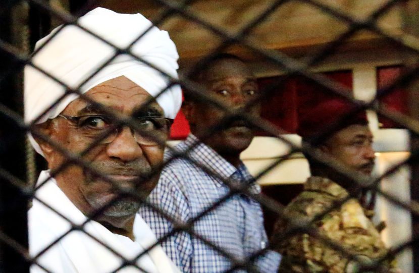النائب العام السوداني يعلن تفاصيل اكتشاف "مقبرة جماعية" لطلاب قتلوا في عهد البشير
