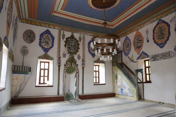 Türkiye'de 7 asırlık cami restore edildi