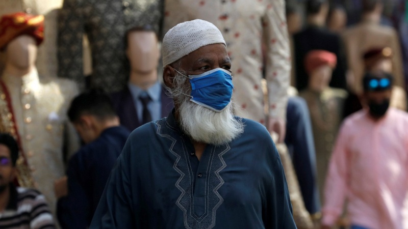 جولائی تک دس سے بارہ لاکھ افراد کورونا کا شکار ہو سکتے ہیں: پاکستانی وزیر
