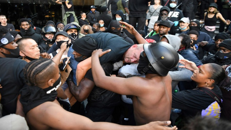 Protes Anti-Rasis dan Perlawanan Kubu Rasis di Eropa