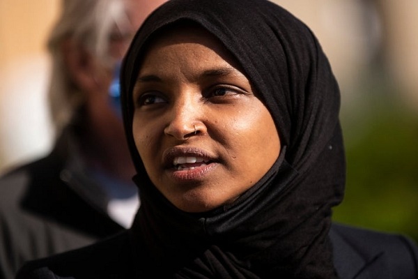 Ama ng US Muslim na Konggresistang Babae ay Namatay ng Coronavirus