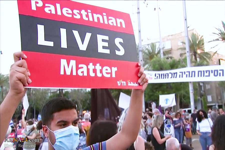 Protesters in Tel Aviv block main intersection, rally against West Bank annexation