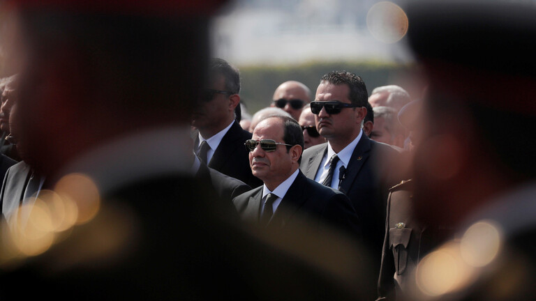 السيسي يطالب القوات الجوية بالاستعداد لتنفيذ مهام خارج مصر