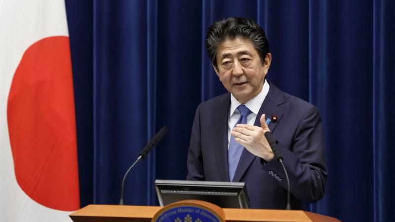  日本首相：我们正在进一步提高社会和经济活动的水平