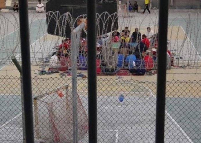 البحرين: اعتداء على المعتقلين لمنعهم من إحياء شهادة الإمام الصادق «ع»